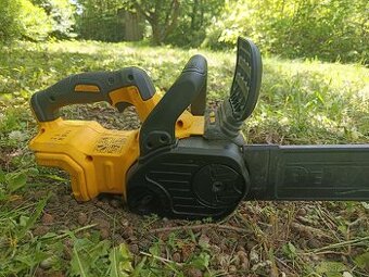 Aku motorová pila dewalt