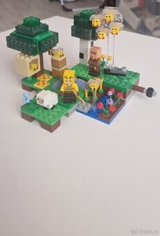 Lego Minecraft 21165 včelí farma