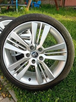 Originální sada kol Škoda Octavia III Rs - 225/40R18