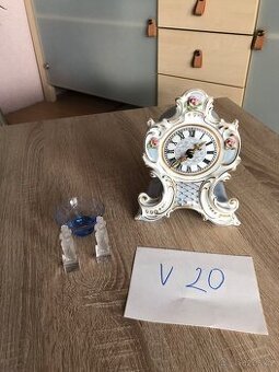 hodiny Royal Dux, vazicky