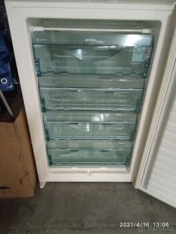 Prodám nepoužitý vestavný mrazák a lednici Gorenje