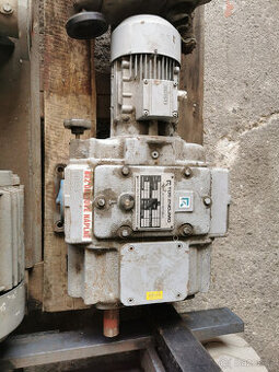 Variátor VA10B311-02  TOS ZNOJMO