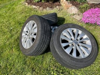 Alu citroen s letním pneu 215/55 R16
