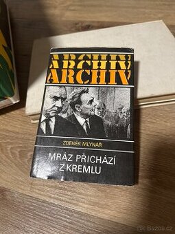 Mráz přichází z Kremlu - 1