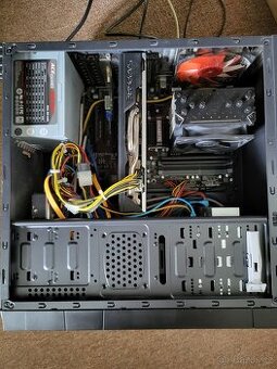 PC sestava - 1