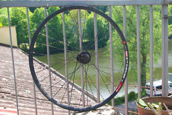 zadni kolo DT Swiss/XLC 26" Disc