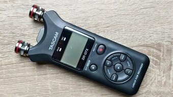 Rekordér Tascam DR-07X