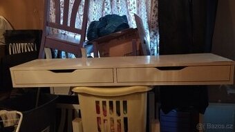 Nástěnná šuplíková skříňka Ikea