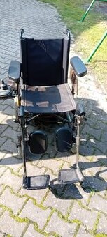 Elektrický invalidní vozík
