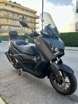 XMAX 125 / r.v. 07/2023 / odpočet DPH / 4.250 km