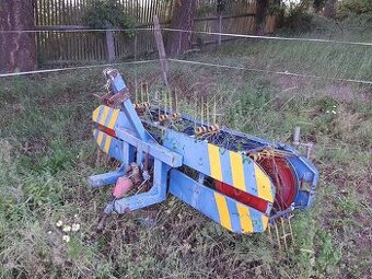Nahrabovač a obraceč Ton - malotraktor