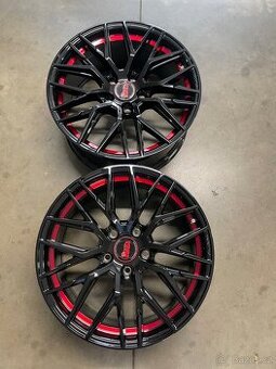 MAM RS4 R18” 5x120 - 1