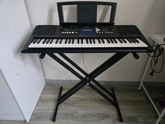Klavesy Yamaha PSR E333 plus stojan
