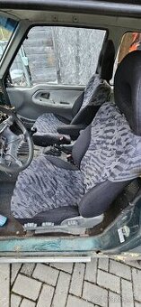 Vitara 1 Sedadla přední
