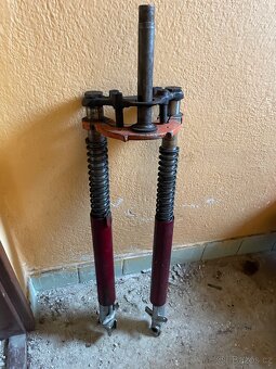 Díly Jawa 634, 638, 639, 640, kývačka, panelka