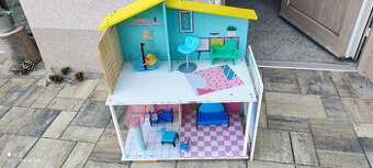 Domeček pro panenky