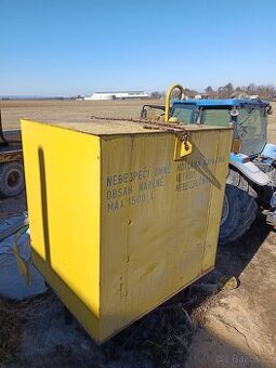 Nádrž na naftu  1500 litrů