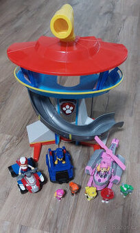 Tlapková patrola centrála a figurky