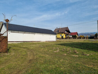 Soubor malých stavebních pozemků ve Velkých Losinách