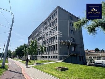 Pronájem skladových prostor – 236 m2, ul. Novinářská, Ostrav