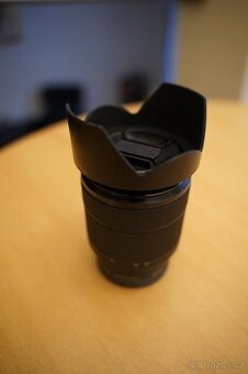 Sony FE 28-70 mm