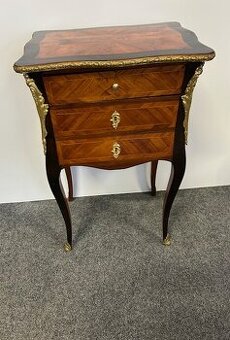 Stolek okolo roku 1850 - originál.