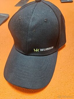 nová nepoužitá čepice WURKKOS
