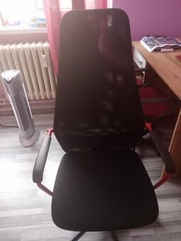 Kancelářské křeslo