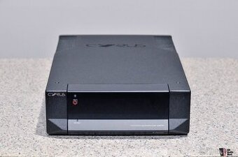 CYRUS X Power - koncový mono/stereo zesilovač