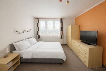 Pronájem bytu 1+1, 30 m2, Polička