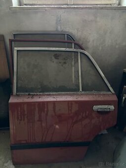 Lada - dveře