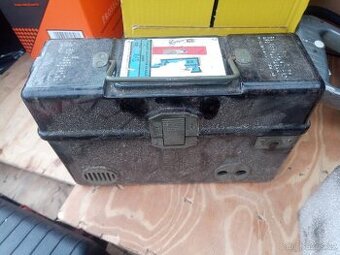 Prodám na díly polní telefon TP25