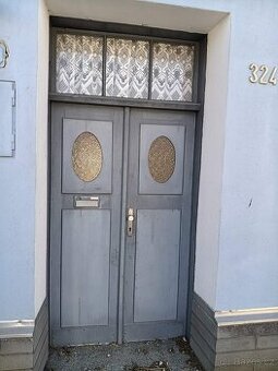 Stará vrata a dveře