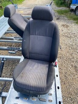 Sedačky Skoda Octavia 1