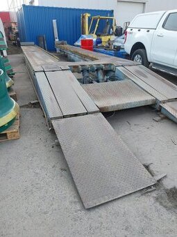 Zvedací rampa na nákladní auta/stroje HB 1200 nosnost 12 tun