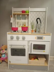 Kuchyňka pro děti+nádobí a ovoce na krájení