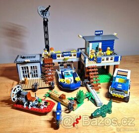 Lego City policejní stanice v džungli 60069