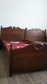 postele rustikální, rošt a noční stolky