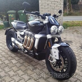 2022 Triumph Rocket 3 R Phantom Black QuickShifter