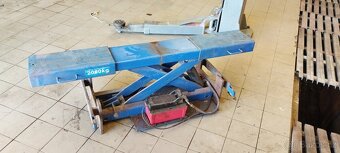 Jámový zvedák 2000Kg Hydralicky - pneumatický 2ks