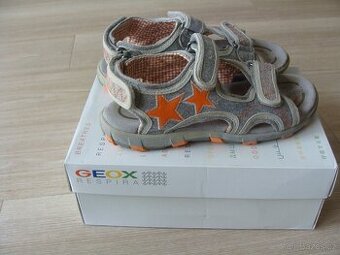 Páskové boty zn. Geox, vel. 34