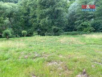 Prodej pozemku v rekreační oblasti 1.037 m²