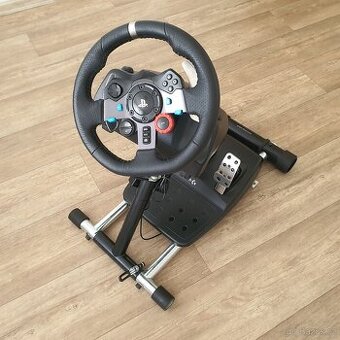 Volant včetně pedálů a stojanu PS3/PS4