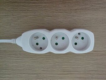 PRODLUŽOVACÍ KABEL