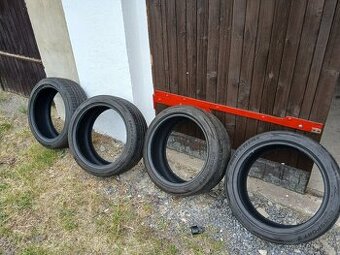 Pneu letní 215/45 r18 93Y