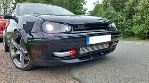 Světla look R32 G4