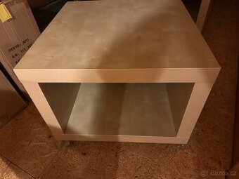 Konferenční stolek na kolečkách IKEA