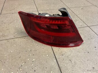 Levá zadní lampa audi A3