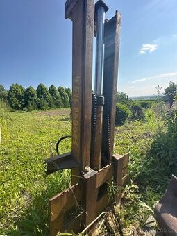 Vysokozdvih za traktor