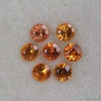 Safír-kulatý-0,12 ct./kus - 1
